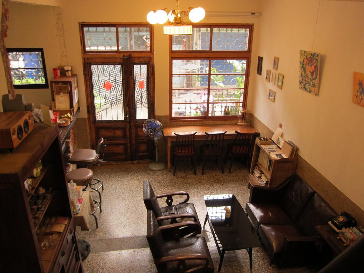 เซินนง 147 Apartment ไถหนาน ภายนอก รูปภาพ